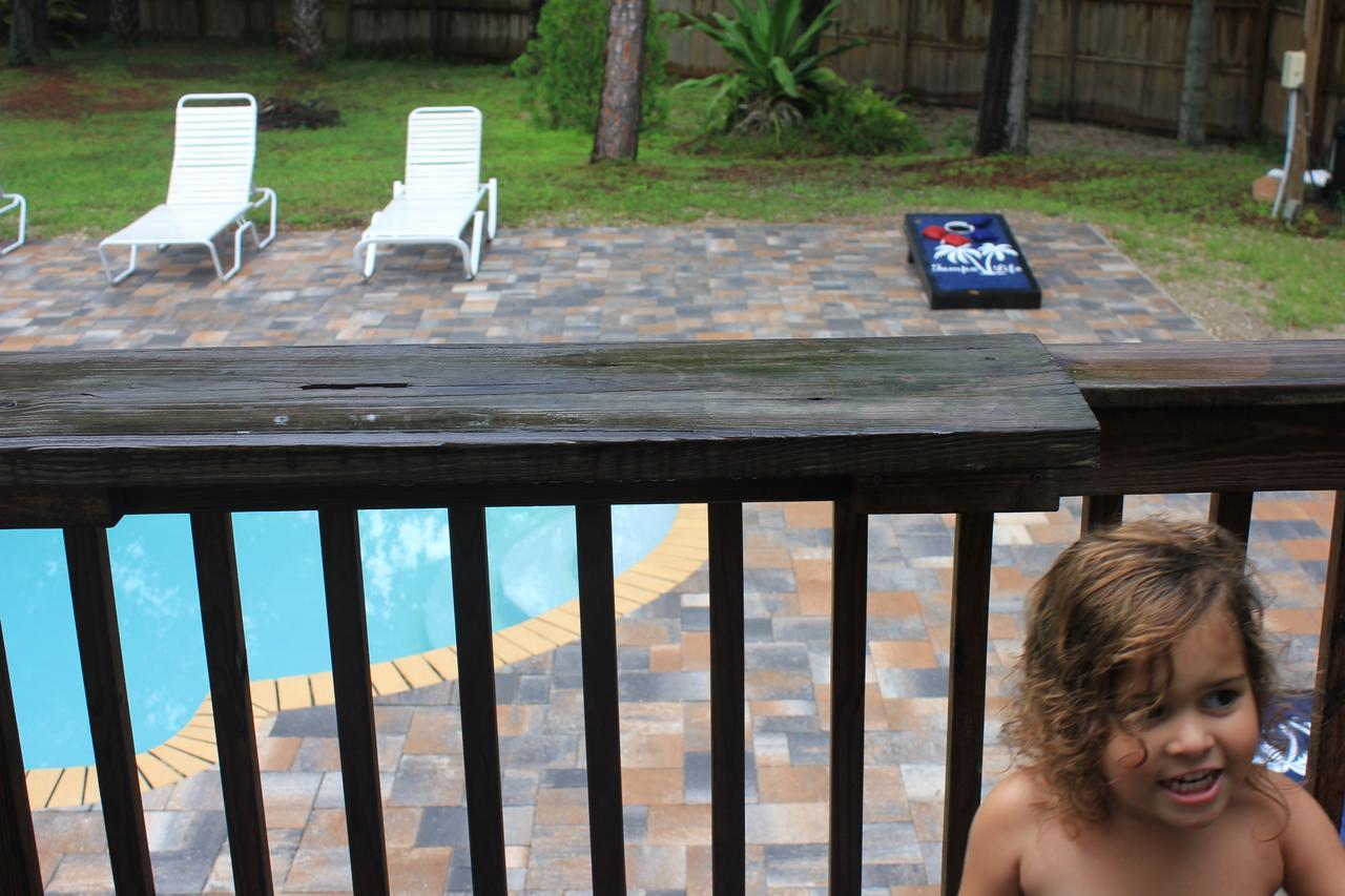 タンパ Poolhouseヴィラ エクステリア 写真